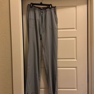 HeartSoul women’s scrubs!